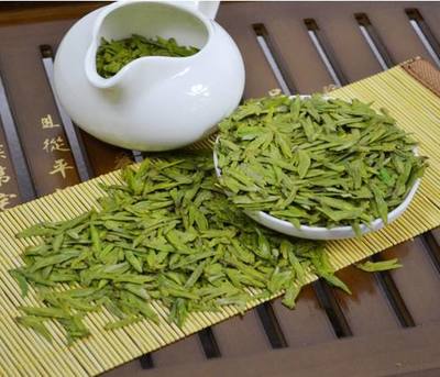 如何正确查看西湖龙井茶的产地标识？